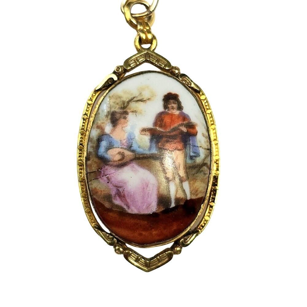 Vintage12k Gold Filled Porcelain Locket Pendant Providence Stock Co.